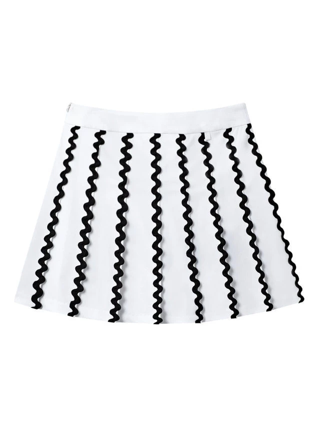 UTAA Street Style Hobbies & Culture (UB2SKF260BK, UB2SKF260WH) White X Xs - Image 3