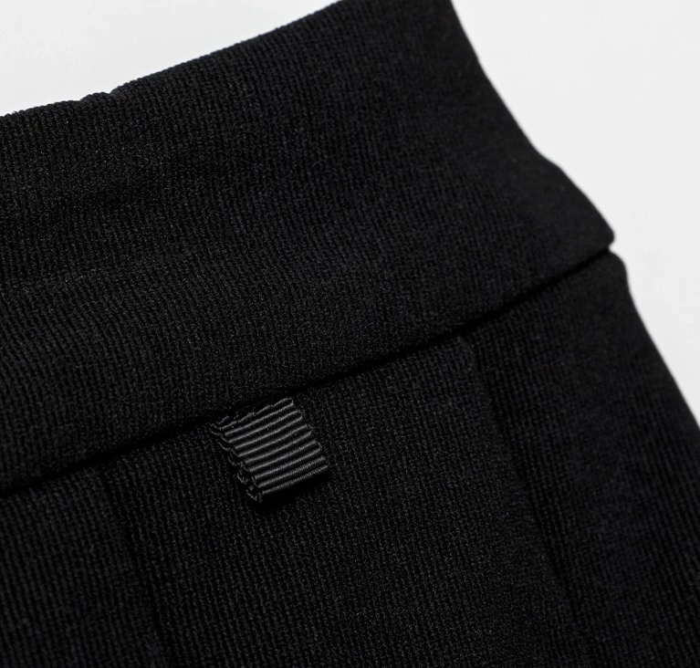 UTAA Hobbies & Culture Black X Xs - Image 12