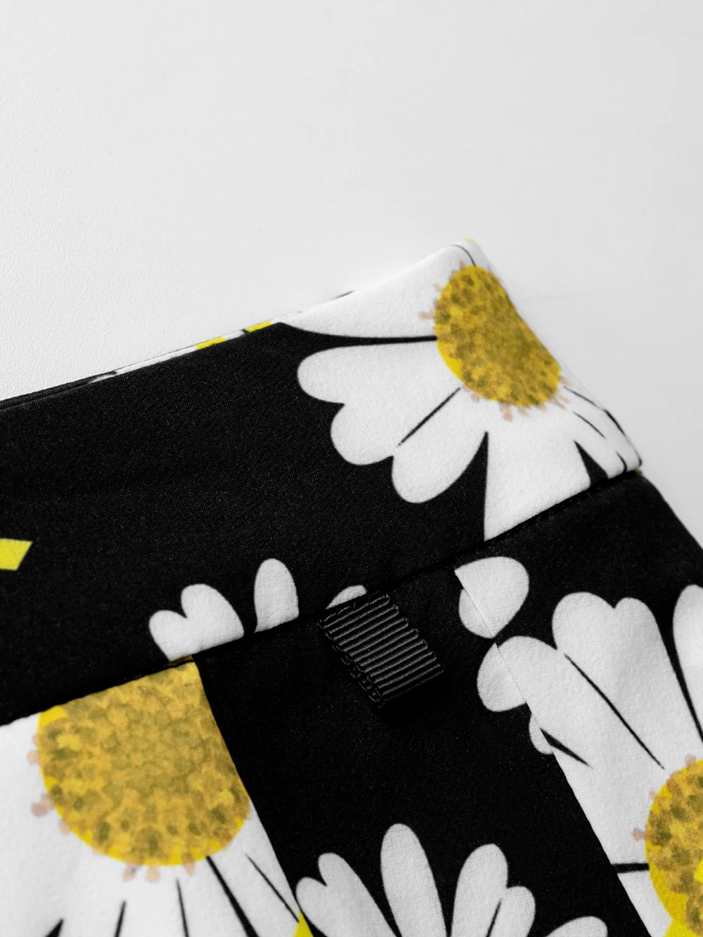 UTAA Hobbies & Culture Black X M (inventory Inquiry) - Image 16