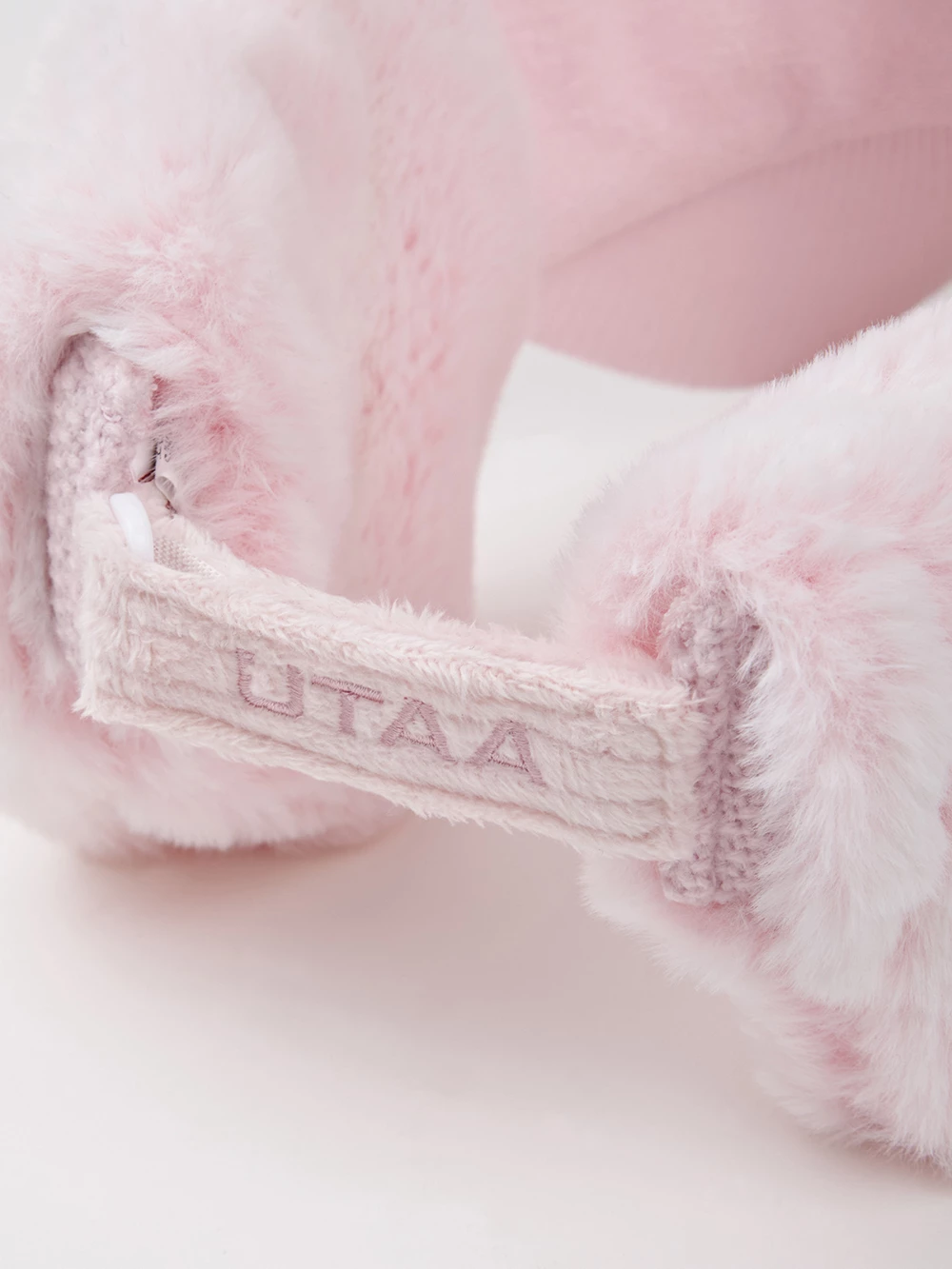 UTAA Studded Street Style Hobbies & Culture Light X One Size - Image 8