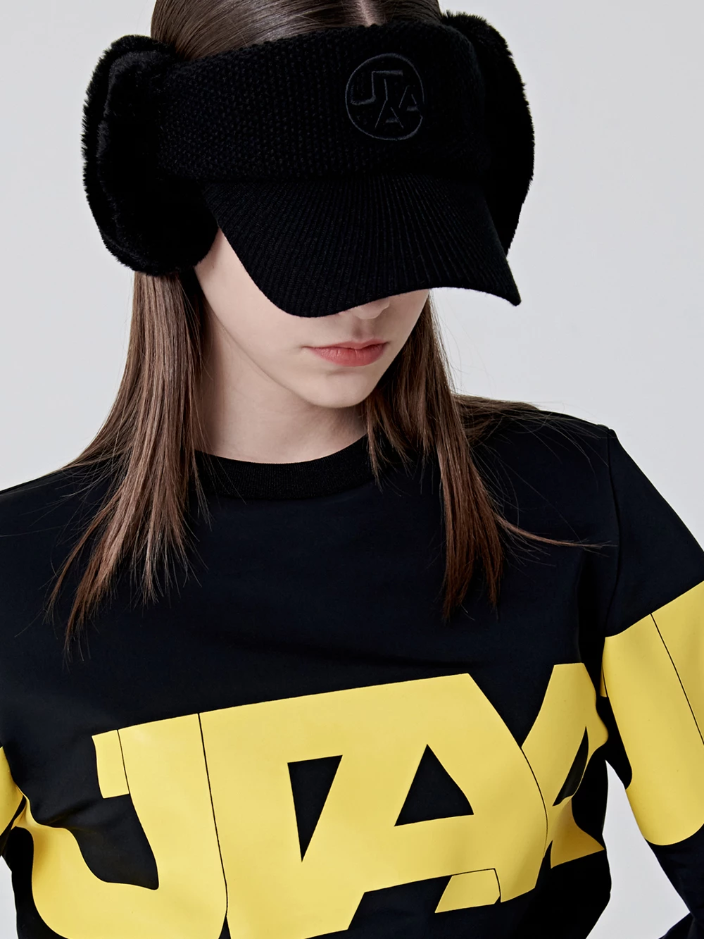 UTAA Studded Street Style Hobbies & Culture Light X One Size - Image 14