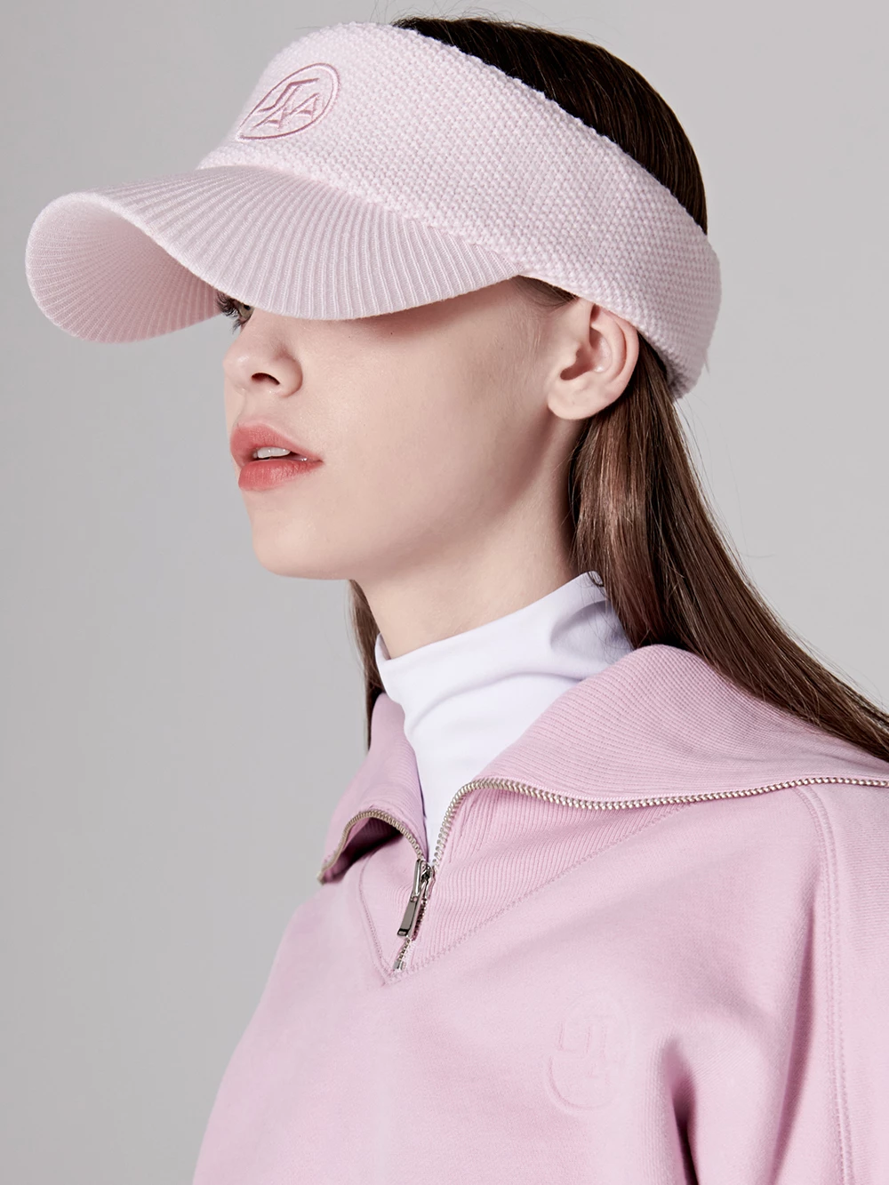 UTAA Studded Street Style Hobbies & Culture Light X One Size - Image 19