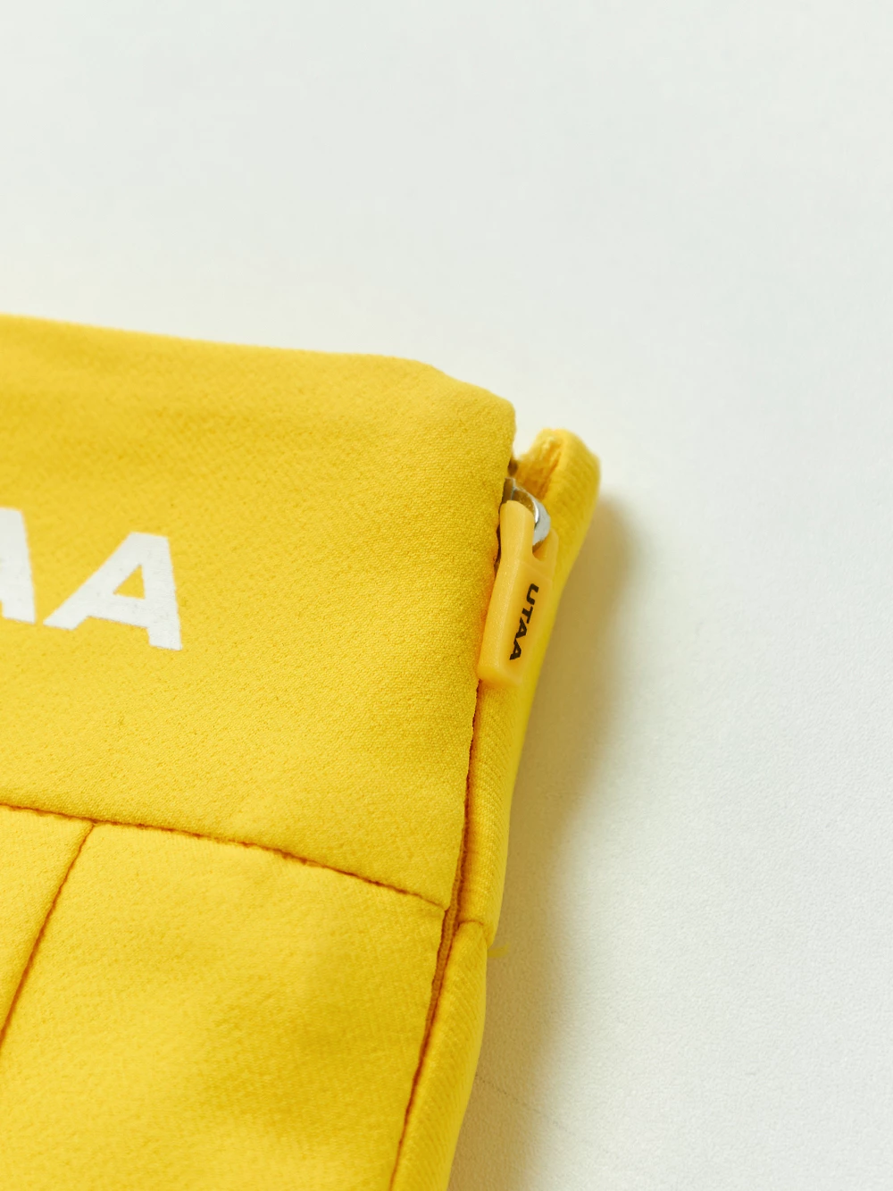 UTAA 2022 SS Hobbies & Culture Yellow X M (inventory Inquiry) - Image 6