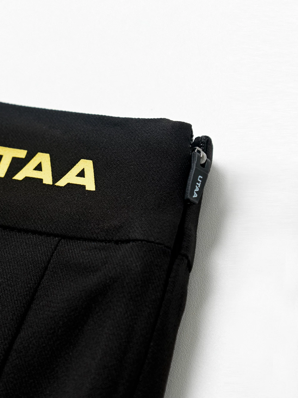 UTAA 2022 SS Hobbies & Culture Yellow X M (inventory Inquiry) - Image 16