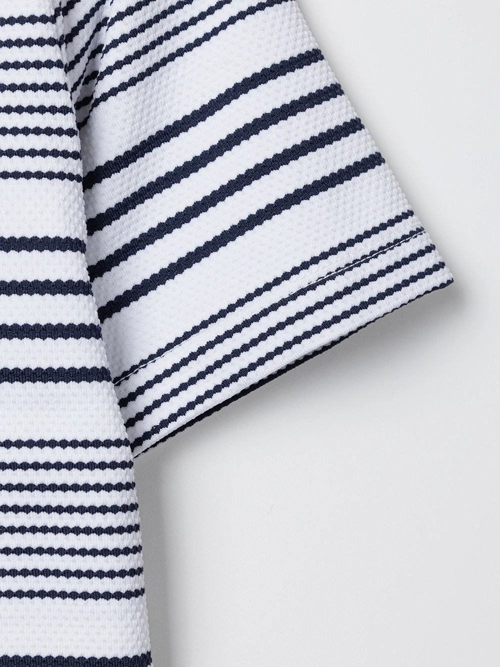 UTAA Hobbies & Culture White X M (inventory Inquiry) - Image 12