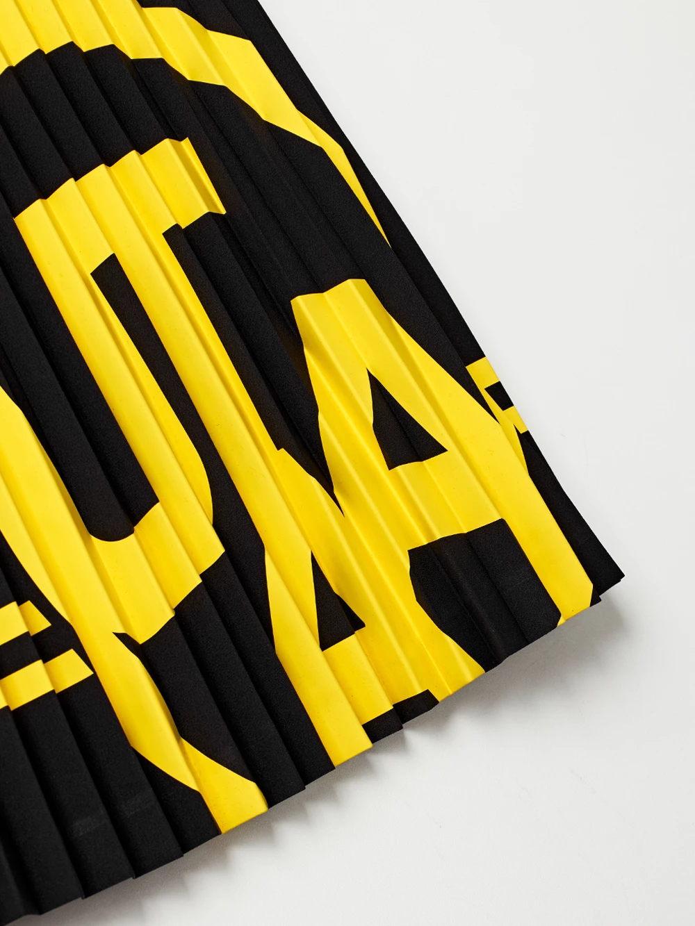 UTAA Hobbies & Culture Black X M (inventory Inquiry) - Image 12