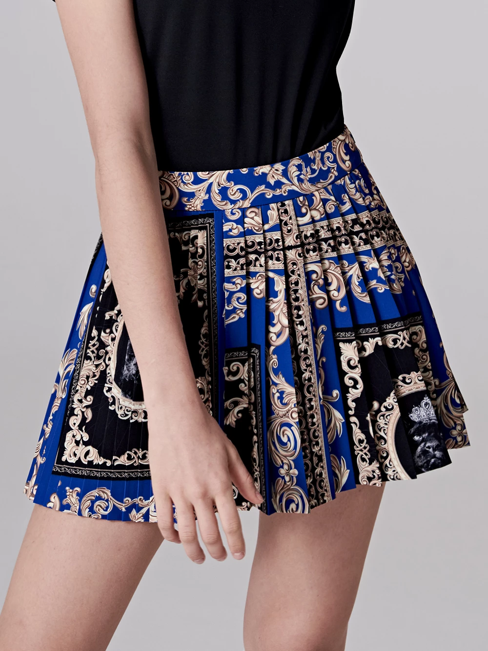 UTAA Hobbies & Culture Sky Blue (2nd-7th Photos) X S - Image 12